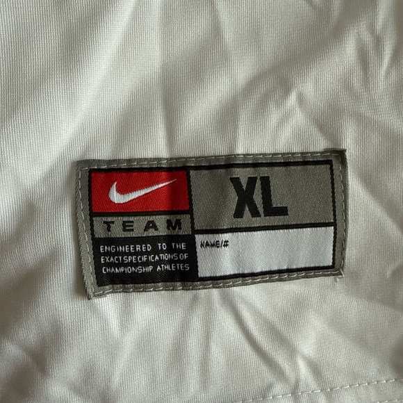 Nike White and Red Men's Jersey - Picture 3 of 5